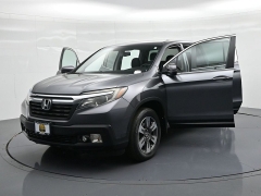 Used 2017  Honda Ridgeline Crew Cab AWD RTL-T at Landmark Auto Credit Center near springfield&comma; IL