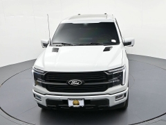 Used 2024  Ford F-150 Platinum 4WD SuperCrew Box at Landmark Auto Credit Center near springfield&comma; IL