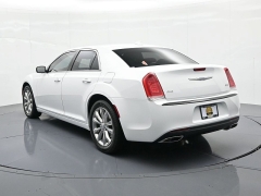 Used 2022  Chrysler 300 Touring AWD at Landmark Auto Credit Center near springfield&comma; IL