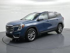 Used 2024  GMC Terrain FWD 4dr SLT at Landmark Auto Credit Center near springfield&comma; IL
