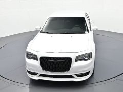 Used 2022  Chrysler 300 Touring L AWD at Landmark Auto Credit Center near springfield&comma; IL