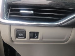 Used 2020  Cadillac XT4 4d SUV AWD Premium Luxury at Landmark Auto Credit Center near springfield&comma; IL
