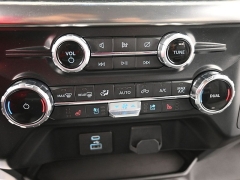 Used 2022  Ford F-150 4WD LARIAT SuperCrew 5&period;5' Box at Landmark Auto Credit Center near springfield&comma; IL