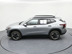 Used 2025  Chevrolet Trax FWD 4dr LT at Landmark Auto Credit Center near springfield&comma; IL