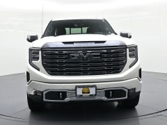 Used 2023  GMC Sierra 1500 4WD Crew Cab 147" Denali Ultimate at Landmark Auto Credit Center near springfield&comma; IL