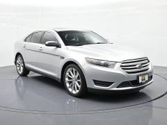 Used 2019  Ford Taurus 4d Sedan AWD Limited at Landmark Auto Credit Center near springfield&comma; IL