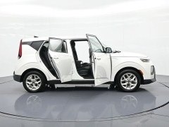 Used 2021  Kia Soul S IVT at Landmark Auto Credit Center near springfield&comma; IL