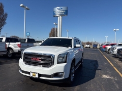 Used 2019  GMC Yukon 4d SUV 4WD SLT at Landmark Auto Credit Center near springfield&comma; IL