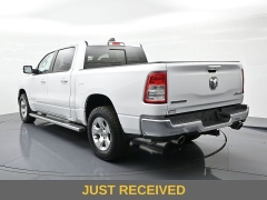 Used 2022  Ram 1500 4WD Big Horn Crew Cab 5'7" Box at Landmark Auto Credit Center near springfield&comma; IL