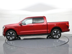 Used 2023  Ford F-150 Lightning Platinum 4WD SuperCrew 5&period;5' Box at Landmark Auto Credit Center near springfield&comma; IL