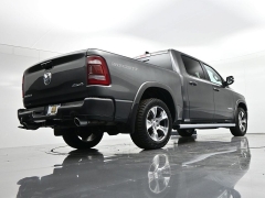 Used 2020  Ram 1500 4WD Crew Cab Laramie at Landmark Auto Credit Center near springfield&comma; IL