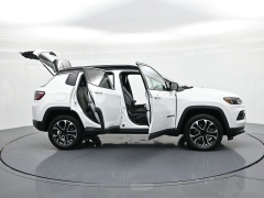 Used 2023  Jeep Compass Limited 4x4 at Landmark Auto Credit Center near springfield&comma; IL