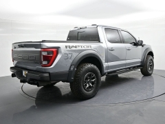 Used 2022  Ford F-150 4WD Raptor SuperCrew 5&period;5' Box at Landmark Auto Credit Center near springfield&comma; IL