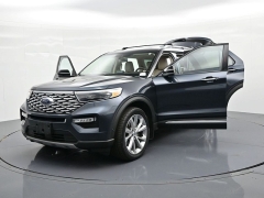 Used 2022  Ford Explorer Platinum 4WD at Landmark Auto Credit Center near springfield&comma; IL