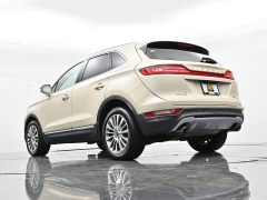 Used 2018  Lincoln MKC 4d SUV AWD Reserve at Landmark Auto Credit Center near springfield&comma; IL