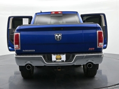 Used 2016  Ram 1500 4WD Crew Cab Laramie at Landmark Auto Credit Center near springfield&comma; IL