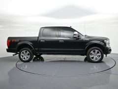 Used 2018  Ford F-150 4WD SuperCrew Platinum 5 1&sol;2 at Landmark Auto Credit Center near springfield&comma; IL