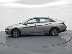 Used 2024  Hyundai Elantra SEL IVT at Landmark Auto Credit Center near springfield&comma; IL