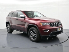Used 2018  Jeep Grand Cherokee 4d SUV 4WD Limited V6 at Landmark Auto Credit Center near springfield&comma; IL