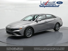 Used 2024  Hyundai Elantra SEL IVT at Landmark Auto Credit Center near springfield&comma; IL