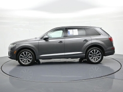 Used 2019  Audi Q7 4d SUV 3&period;0T Quattro Premium at Landmark Auto Credit Center near springfield&comma; IL