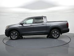 Used 2017  Honda Ridgeline Crew Cab AWD RTL-T at Landmark Auto Credit Center near springfield&comma; IL