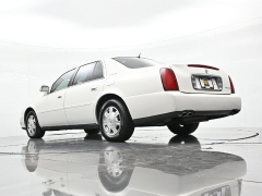 Used 2005  Cadillac DeVille 4dr Sdn at Landmark Auto Credit Center near springfield&comma; IL