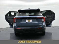 Used 2025  Ford Explorer Active 4WD at Landmark Auto Credit Center near springfield&comma; IL