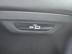 Used 2023  Chrysler Pacifica Touring L FWD at Landmark Auto Credit Center near springfield&comma; IL