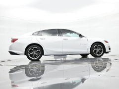 Used 2024  Chevrolet Malibu 4dr Sdn 1LT at Landmark Auto Credit Center near springfield&comma; IL