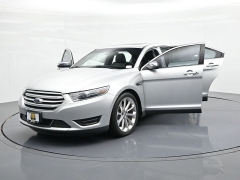 Used 2019  Ford Taurus 4d Sedan AWD Limited at Landmark Auto Credit Center near springfield&comma; IL