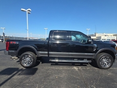 Used 2018  Ford Super Duty F-250 SRW 4WD Crew Cab Box at Landmark Auto Credit Center near springfield&comma; IL