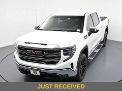 Used 2025  GMC Sierra 1500 4WD Crew Cab 147" SLT at Landmark Auto Credit Center near springfield&comma; IL