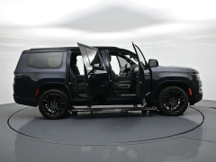 Used 2024  Jeep Grand Wagoneer Series II Obsidian 4x4 at Landmark Auto Credit Center near springfield&comma; IL