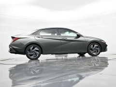 Used 2025  Hyundai Elantra SEL Convenience IVT at Landmark Auto Credit Center near springfield&comma; IL