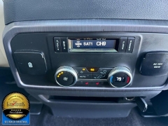 Used 2022  Ford Expedition Platinum 4x4 at Landmark Auto Credit Center near springfield&comma; IL