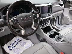 Used 2020  GMC Acadia 4d SUV FWD SLT V6 at Landmark Auto Credit Center near springfield&comma; IL