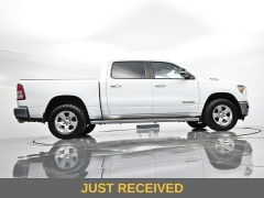 Used 2022  Ram 1500 4WD Big Horn Crew Cab 5'7" Box at Landmark Auto Credit Center near springfield&comma; IL
