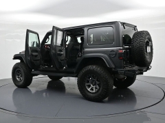 Used 2018  Jeep Wrangler Unlimited 4d SUV 4WD Rubicon at Landmark Auto Credit Center near springfield&comma; IL