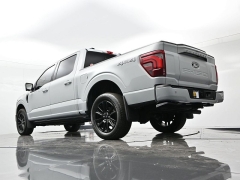 Used 2024  Ford F-150 Platinum 4WD SuperCrew Box at Landmark Auto Credit Center near springfield&comma; IL