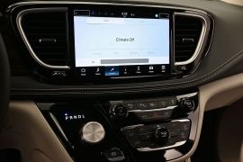 Used 2024  Chrysler Pacifica Limited FWD at Landmark Auto Credit Center near springfield&comma; IL
