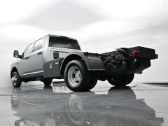 Used 2024  Ram 3500 Cab-Chassis 2WD Tradesman Crew Cab 60" CA 172&period;4" WB at Landmark Auto Credit Center near springfield&comma; IL