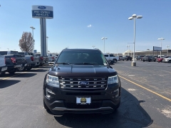 Used 2017  Ford Explorer 4d SUV 4WD XLT at Landmark Auto Credit Center near springfield&comma; IL
