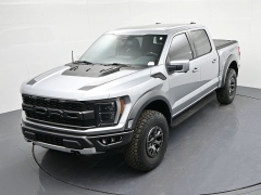 Used 2022  Ford F-150 4WD Raptor SuperCrew 5&period;5' Box at Landmark Auto Credit Center near springfield&comma; IL