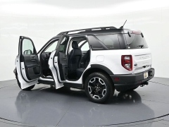 Used 2022  Ford Bronco Sport Outer Banks 4x4 at Landmark Auto Credit Center near springfield&comma; IL