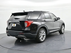 Used 2022  Ford Explorer Platinum 4WD at Landmark Auto Credit Center near springfield&comma; IL