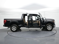 Used 2023  Ford F-150 4WD XLT SuperCrew 5&period;5' Box at Landmark Auto Credit Center near springfield&comma; IL