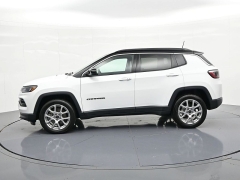 Used 2025  Jeep Compass Limited 4x4 at Landmark Auto Credit Center near springfield&comma; IL