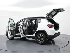 Used 2023  Jeep Compass Limited 4x4 at Landmark Auto Credit Center near springfield&comma; IL