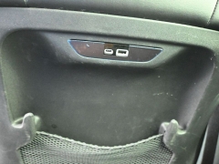 Used 2025  Chrysler Pacifica Limited FWD at Landmark Auto Credit Center near springfield&comma; IL